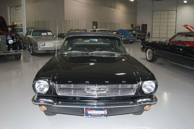 Ford Mustang 1965 image number 1