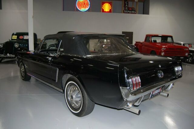 Ford Mustang 1965 image number 11