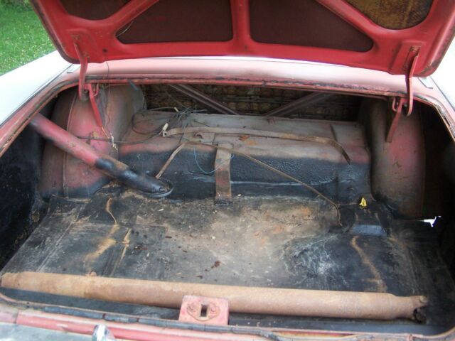 Dodge Coronet 1957 image number 28