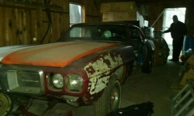 Pontiac Firebird 1969 image number 10