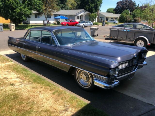 Cadillac DeVille 1964 image number 3