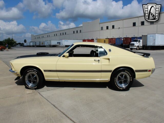 Ford Mustang 1969 image number 22