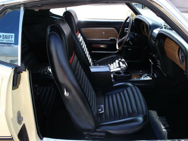 Ford Mustang 1969 image number 8
