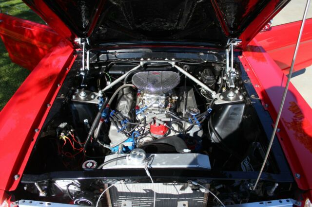 Ford Mustang 1966 image number 11
