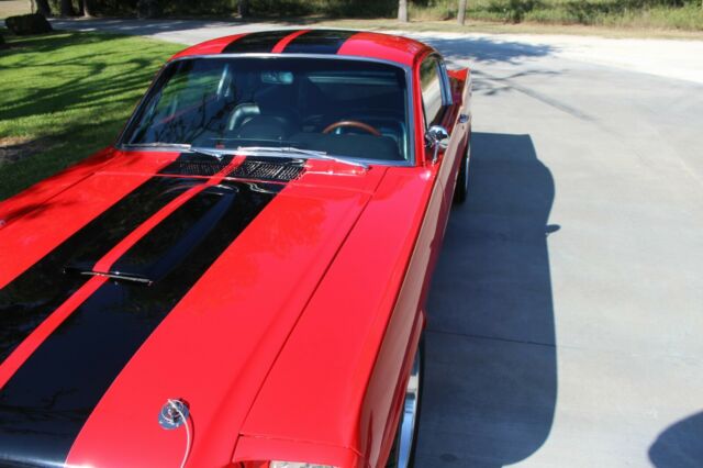 Ford Mustang 1966 image number 20