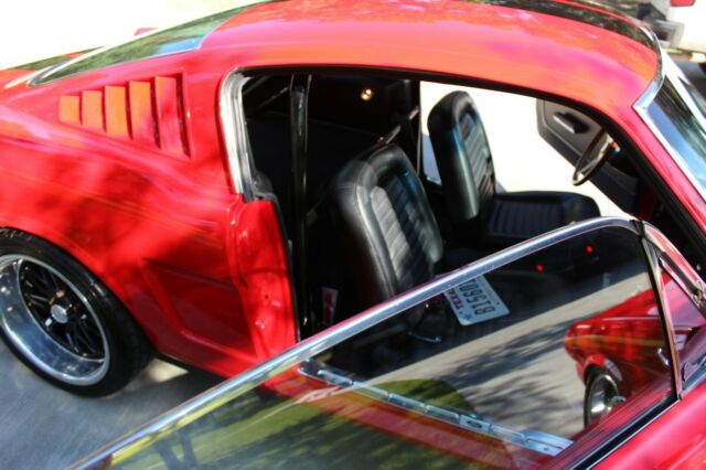 Ford Mustang 1966 image number 9