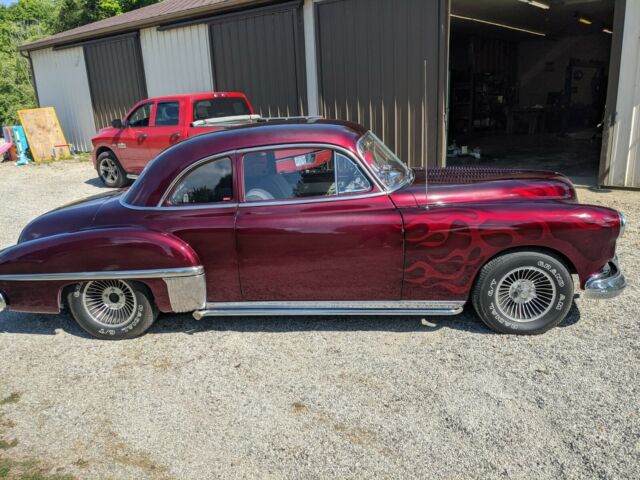 Oldsmobile Eighty-Eight 1949 image number 1