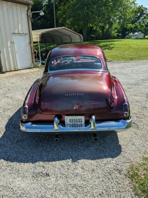 Oldsmobile Eighty-Eight 1949 image number 26