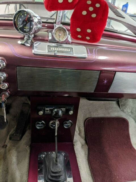 Oldsmobile Eighty-Eight 1949 image number 7
