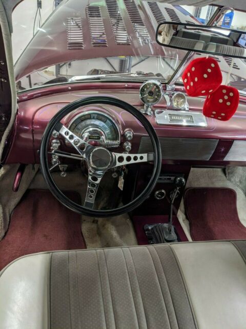Oldsmobile Eighty-Eight 1949 image number 8