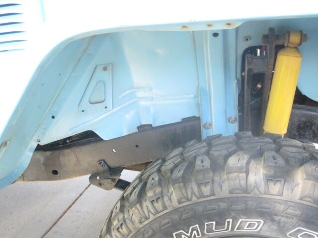 Toyota Land Cruiser 1973 image number 36