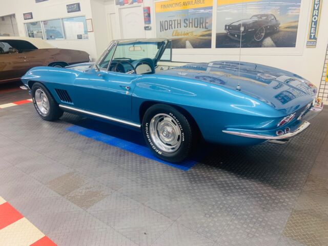 Chevrolet Corvette 1967 image number 27