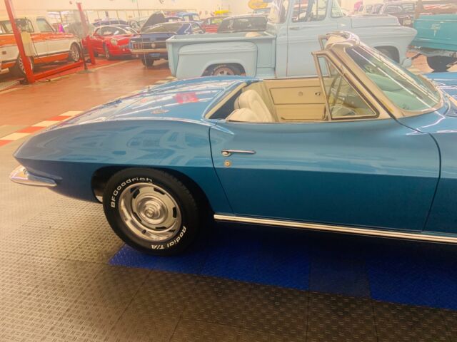Chevrolet Corvette 1967 image number 34