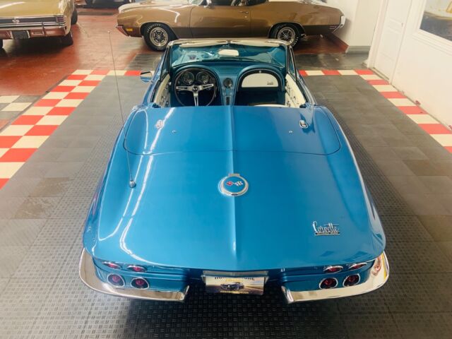 Chevrolet Corvette 1967 image number 7