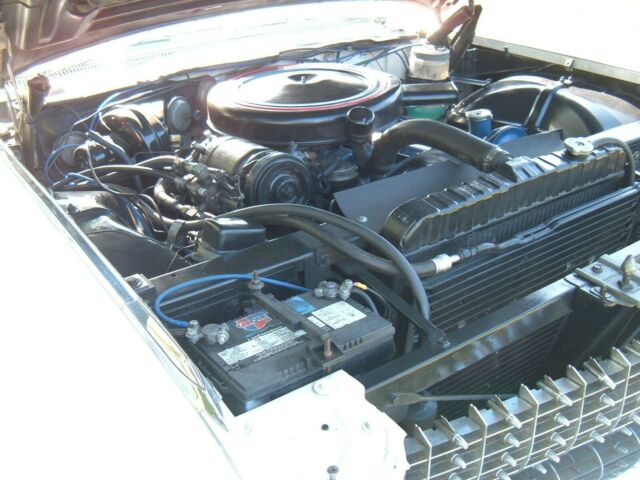 Cadillac DeVille 1960 image number 15