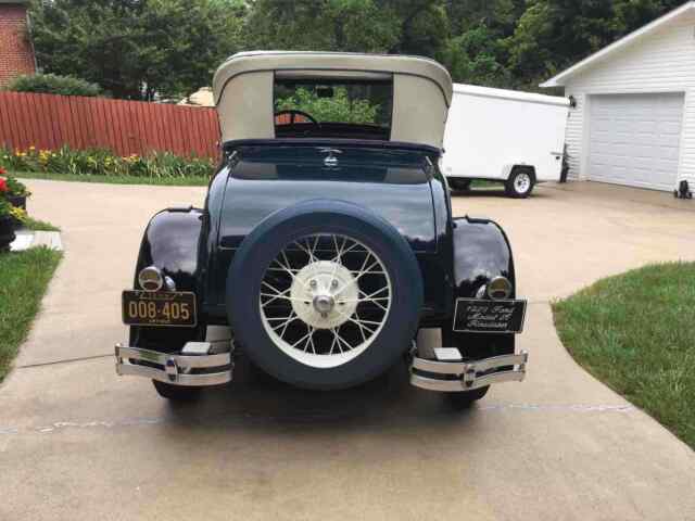 Ford Roadster 1929 image number 3