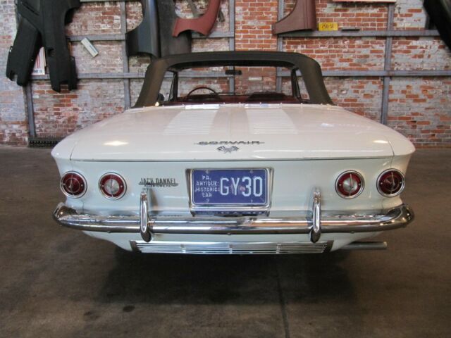 Chevrolet Corvair 1963 image number 4