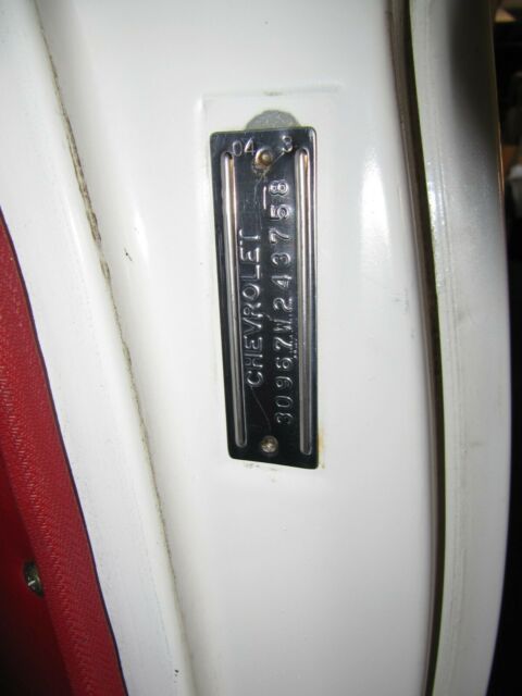 Chevrolet Corvair 1963 image number 44