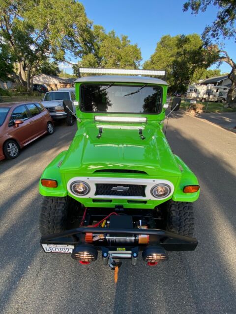 Toyota Land Cruiser 1973 image number 18