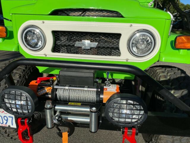 Toyota Land Cruiser 1973 image number 9