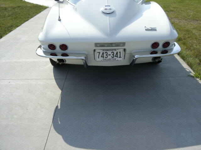 Chevrolet Corvette 1967 image number 23