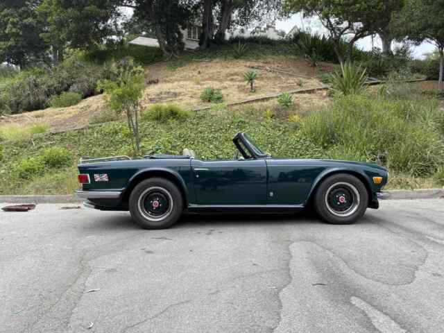 Triumph TR6 1971 image number 0