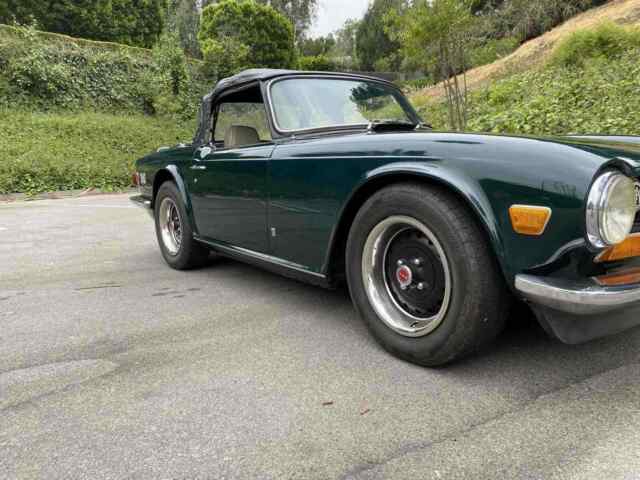 Triumph TR6 1971 image number 17
