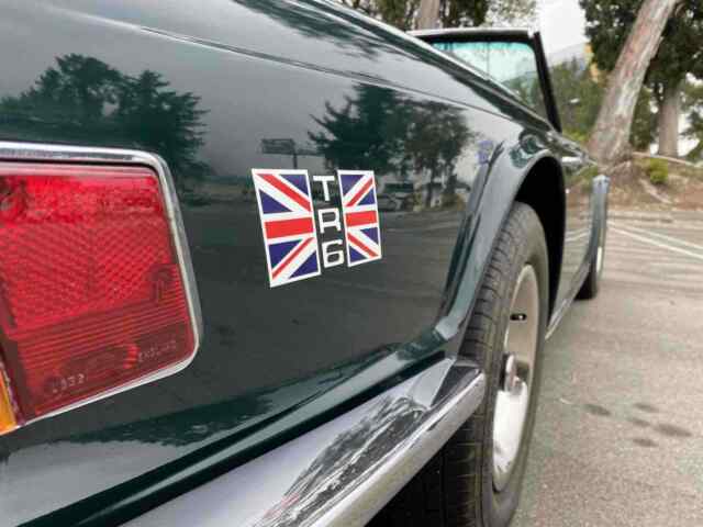 Triumph TR6 1971 image number 19