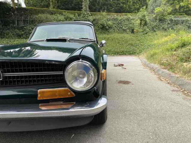 Triumph TR6 1971 image number 8