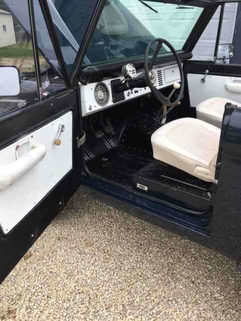 Ford Bronco 1974 image number 36