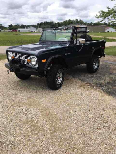 Ford Bronco 1974 image number 7