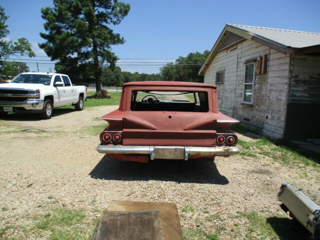 Chevrolet Impala 1960 image number 2