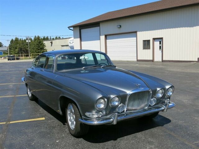 Jaguar Mark X 1965 image number 15