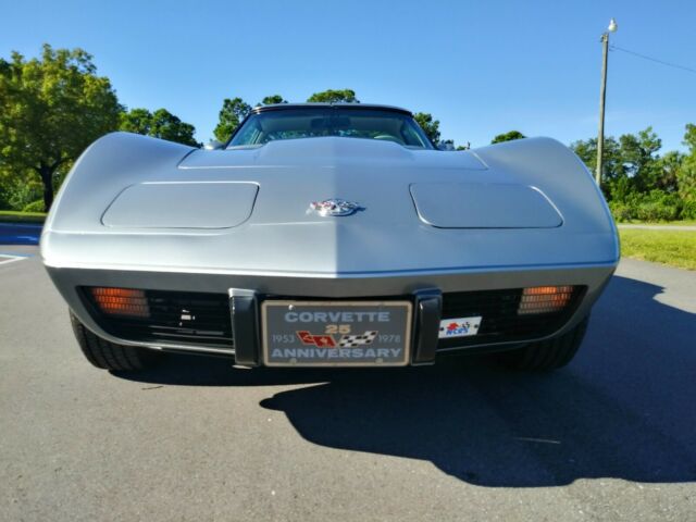 Chevrolet Corvette 1978 image number 11