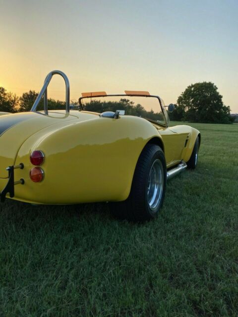Shelby Cobra 1900 image number 5