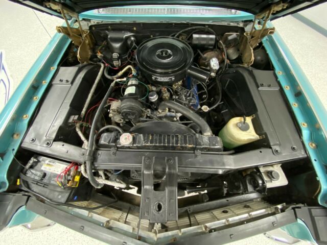 Cadillac DeVille 1964 image number 11