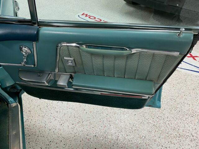 Cadillac DeVille 1964 image number 19