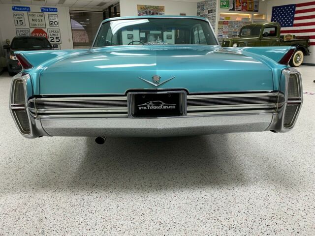 Cadillac DeVille 1964 image number 29