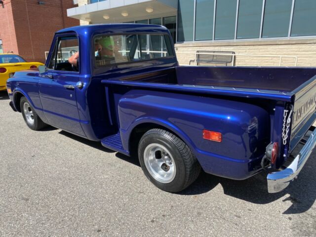 Chevrolet C-10 1970 image number 42