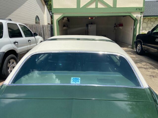Pontiac Grand Prix 1972 image number 12