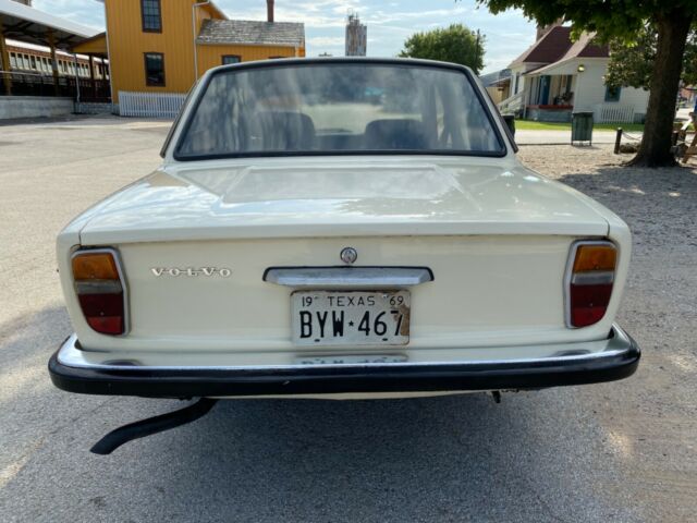 Volvo 142 1969 image number 27