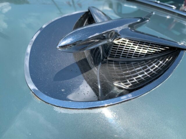 Buick Riviera 1956 image number 13