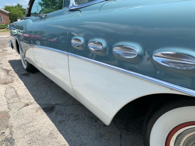 Buick Riviera 1956 image number 14