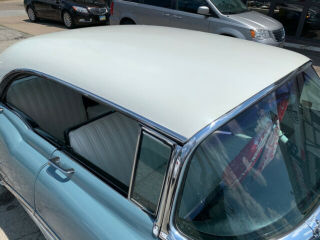 Buick Riviera 1956 image number 18