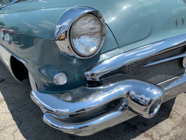 Buick Riviera 1956 image number 44