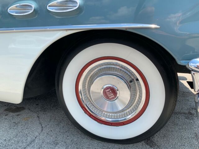 Buick Riviera 1956 image number 45
