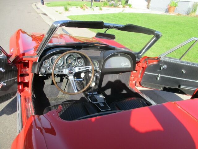 Chevrolet Corvette 1964 image number 39