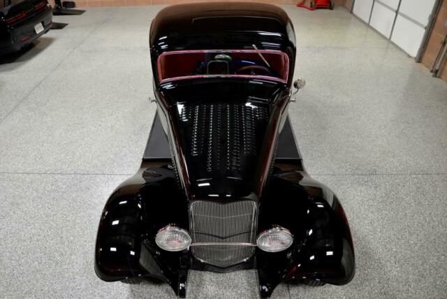 Ford 3-Window Coupe 1932 image number 11