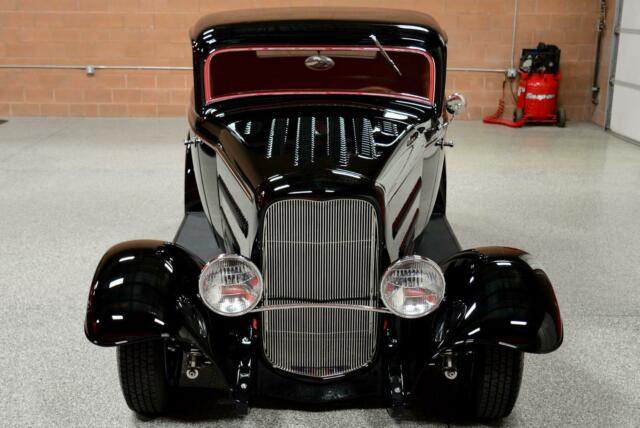 Ford 3-Window Coupe 1932 image number 36