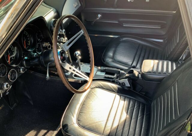 Chevrolet Corvette 1967 image number 40